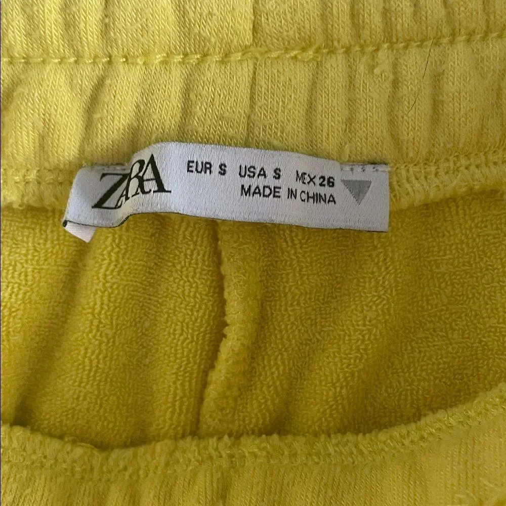 Zara Yellow Cotton Soft Shorts Size Small